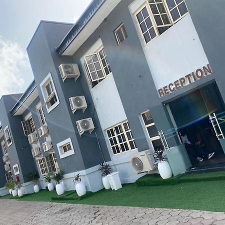 Presken Hotel @Villa Ikeja Kültér fotó