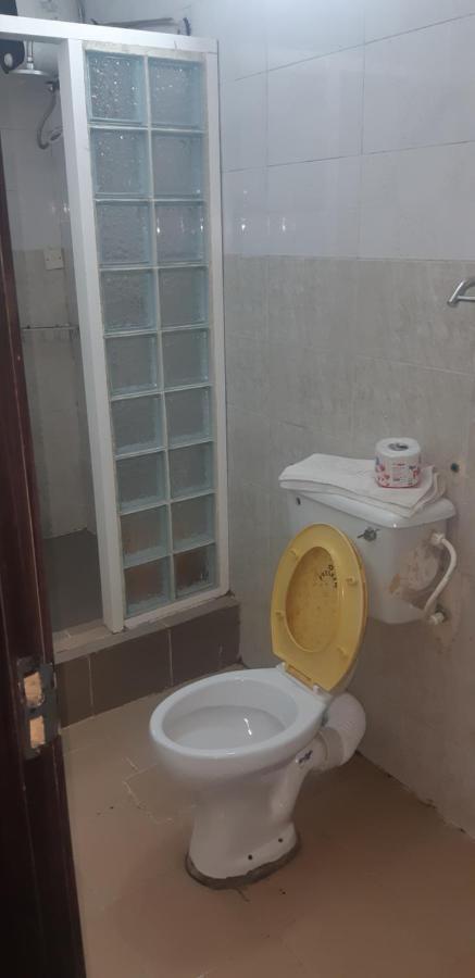 Presken Hotel @Villa Ikeja Kültér fotó